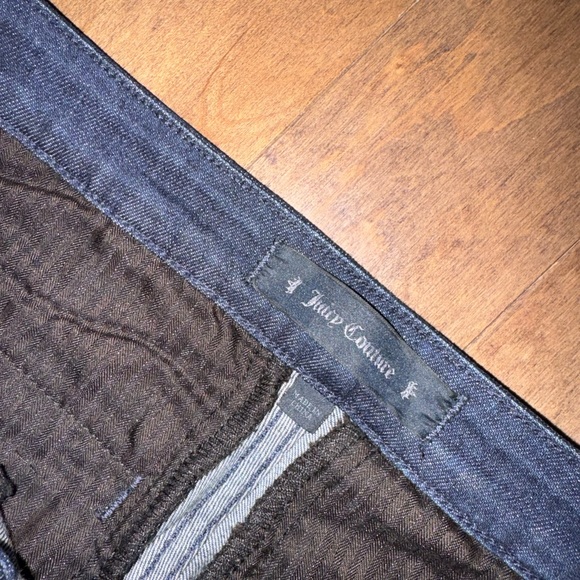 JUICY COUTURE low-rise flare denim jeans - Picture 8 of 9